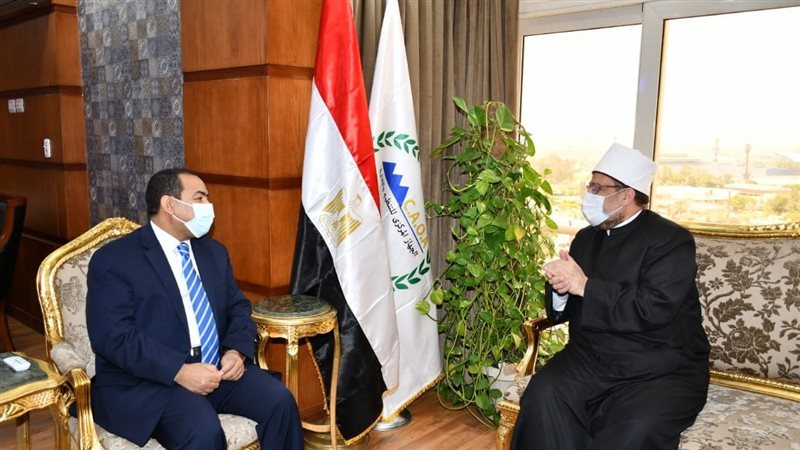 وزير الأوقاف ورئيس