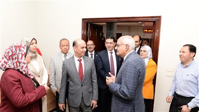 افتتاح عمليات تطوير وتحديث كلية التجارة بجامعة المنصورة