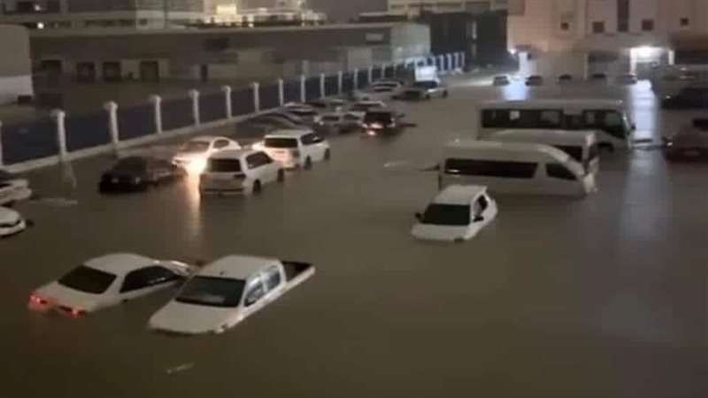 أمطار غزيرة تضرب