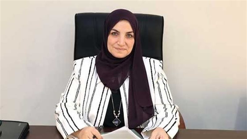 إلهام شاهين مساعد