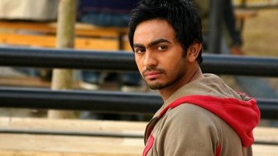 تفاصيل زيارة تامر حسني لمحمد حماقي في منزله