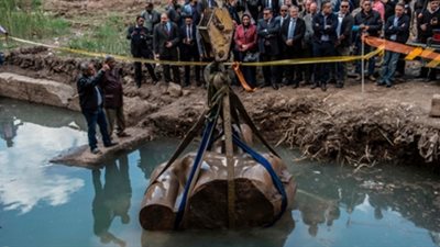 2017 عام الاكتشافات الأثرية.. الإعلان عن 35 كشفا جديدا.. الأقصر وأسوان تحتلان المرتبة الأولى.. المقابر والمومياوات تحصد نصيب الأسد.. وتمثال بسماتيك الأول بالمطرية الأبرز