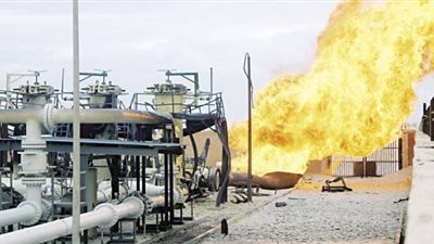 انفجار خط النفط الرئيسي في اليمن