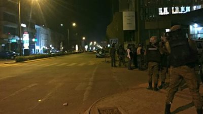 تحرير 33 رهينة من محتجزي فندق بوركينا فاسو و«القاعدة» يتبنى الهجوم