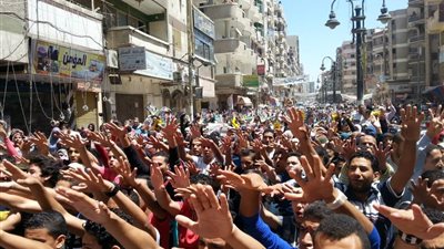 اشتباكات بين عناصر الإخوان والأهالي في الإسكندرية