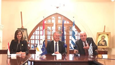 «مصر واليونان وقبرص» توقع بروتوكولا لإطلاق أسبوع الجاليات