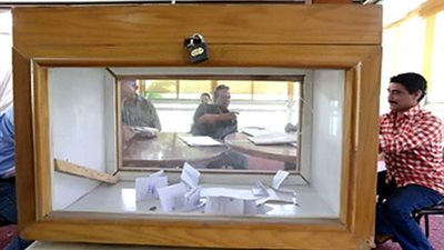 سفارة مصر بالخرطوم تنهي اليوم الأول للاستفتاء