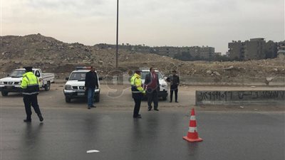 الداخلية تواصل حملاتها بالطرق الرئيسية لضبط المخالفين (صور)