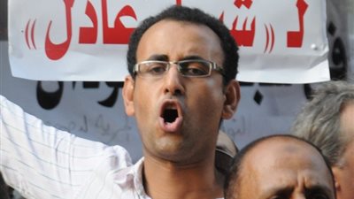 بالصور.. لمحات من حياة «الحسيني» شهيد العمل الصحفي