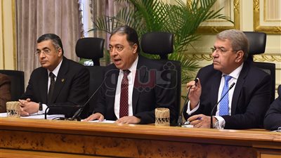 أحمد عماد: التأمين الصحي يتكفل بسداد فاتورة علاج المواطن خارج محافظته