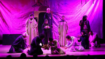 فرقة «إنسان» تجسد فكرة الثأر بالصعيد في «سيدنا الوالى»