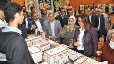 افتتاح مهرجان العلوم والفنون لطلاب الجيزة وتكريم 24 مبتكرا (صور)