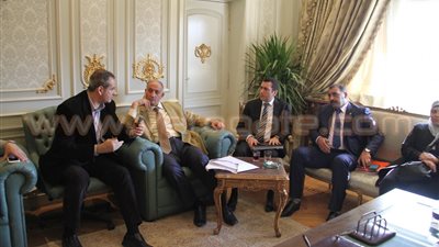 بالصور.. «اقتصادية النواب» توصي بتعديل قانون الغرف التجارية