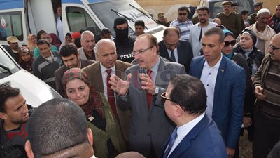 محافظ بني سويف يوجه بتسهيل إجراءات دفن ضحايا حادث غياضة الشرقية