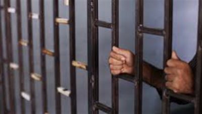 بديع و12 قياديا إخوانيا يواجهون اتهامات بالقتل أمام «الجنايات»