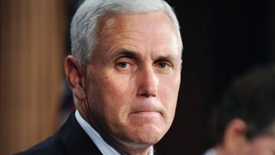 وفدان من مقدمة نائب الرئيس الأمريكي يغادران مطار القاهرة