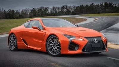 لكزس تجري تعديلات على سيارتها LC500 الرياضية (فيديو)