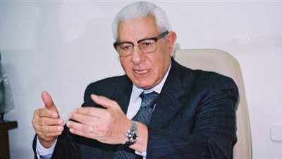 مكرم محمد أحمد: 25 يناير «بالونة» والإرهابية «ملعوب في دماغها»