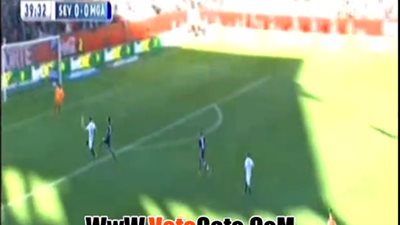 بالفيديو.. أشبيلية يفوز بثنائية على ملقا بالليجا