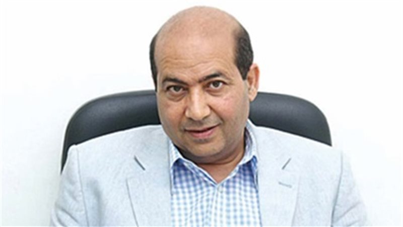  الناقد الفني طارق