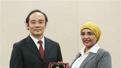 «كونفوشيوس» بجامعة القاهرة يفوز بجائزة أفضل معهد لامتحانات HSK