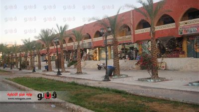 شواطئ البحر الأحمر طبيعة خلابة تسحر السائحين.. 245 منشأة في استقبال المصيفين.. الجبال والشعب المرجانية أبرز المشاهد.. وخبير سياحي: الغردقة دليلك للاستجمام