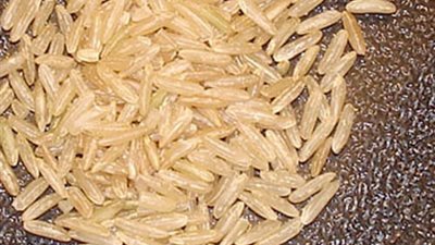 الأرز البني بديل آمن  لمرضى السكر والقلب