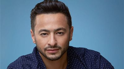 حمادة هلال يهنئ فتحي عبد الوهاب وأحمد زاهر بجوائز مهرجان الإذاعة