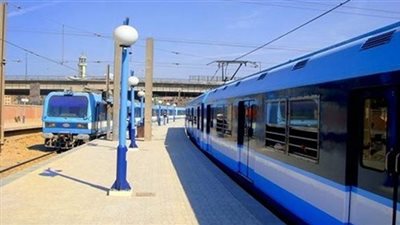 سحب قطار المترو المعطل بالخط الأول