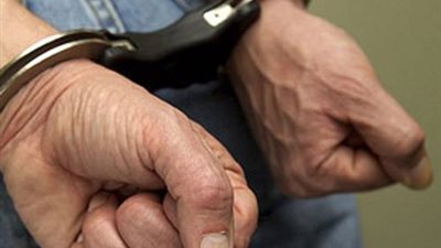 ضبط شخص بتهمة انتحال صفة رجل أعمال في الأقصر