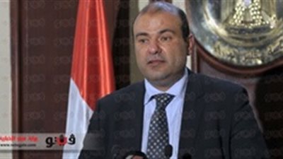 وزير التموين يتعهد بإنشاء 