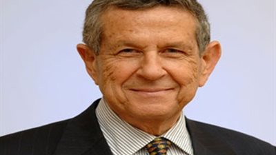 «شاكر» يشارك في مؤتمر حول منطقة خالية من السلاح النووي بالشرق  الأوسط