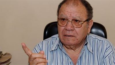 وفاة نقيب المهن الزراعية الملقب بـ«أبو القمح»