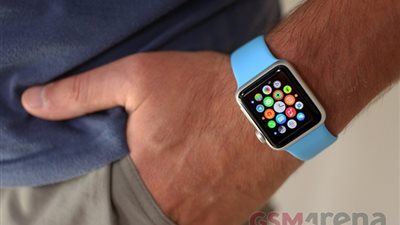 «كرانش»: لا دليل على إطلاق الجيل الثاني من ساعة أبل مارس المقبل