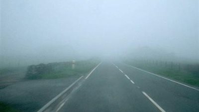 إعادة فتح طريق الساحل الشمالي بعد اتضاح الرؤية أمام قائدي السيارات