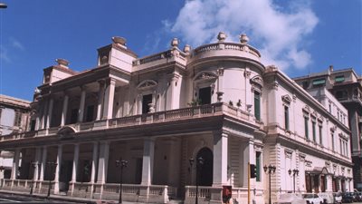 لغة الجسد وعلاقتها بالمشاهير والسياسيين.. بمركز الإبداع بالإسكندرية