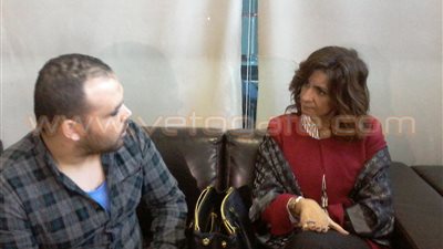 بالفيديووالصور.. وزيرة الهجرة تستقبل عاملين بالمطار أفرجت عنهما السعودية