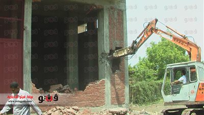 بالصور.. حملة لإزالة التعديات على الأراضي الزراعية بالقليوبية