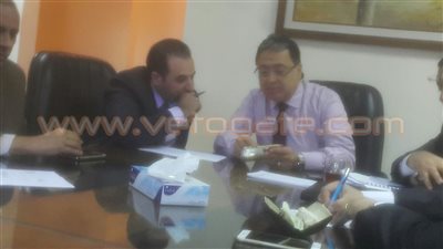 بالصور.. نائب دائرة طوخ يلتقي وزير الصحة لبحث مشاكل الدائرة