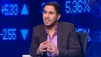 وليد هلال: توقعات بمواصلة الأداء العرضى حتى نهاية العام