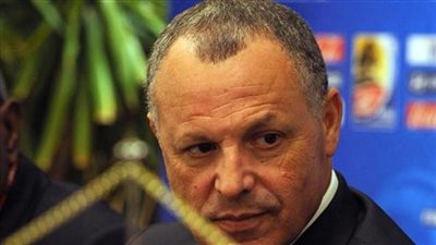 «أبوريدة» يرتب لاستضافة وفد «فيفا» مع وزير الرياضة