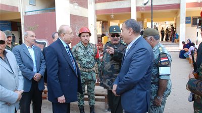 المحافظ: الإستفتاء فى الغربية  حرية  ونزاهة  وديمقراطية