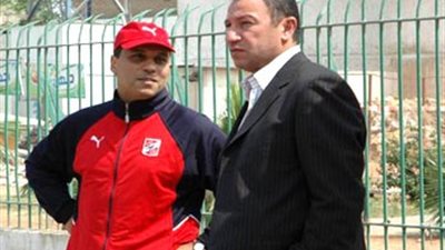 الخطيب يوجه الشكر لنجوم الأهلي بعد الخسارة