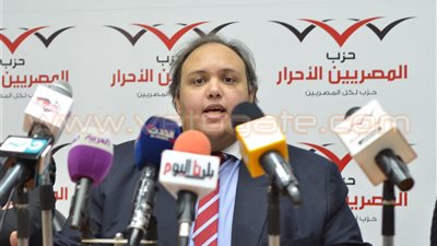 بالفيديو.. «المصريين الأحرار»: قانون الخدمة المدنية يحل أزمة العشوائية