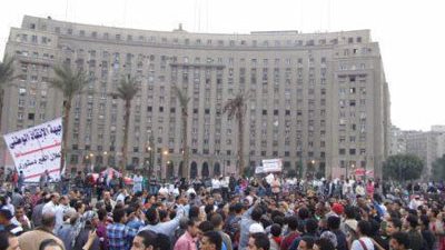 التحرير يناقش تجاوزات الاستفتاء‎