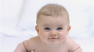 بالصبر والتدريب علمى طفلك استخدام 