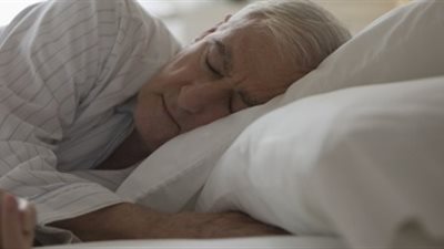 النوم المتقطع يضاعف مخاطر الموت المفاجئ