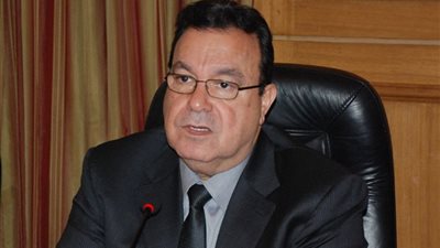 «الصناعات» يطلب إعادة تقييم الضريبة العقارية على المصانع والأراضي