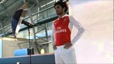 بالفيديو.. أحلام مشاهير تحولت إلى حقيقة.. محمد النني حلم بالدوري الإنجليزي فلعب في الأرسنال.. انضمام «صلاح» إلى الدوري الإيطالي.. وطموح محمد رمضان وراء لمعان نجمه في عالم التمثيل