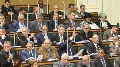 «النواب» يعتمد ربط موازنة السنة المالية 2015 - 2016